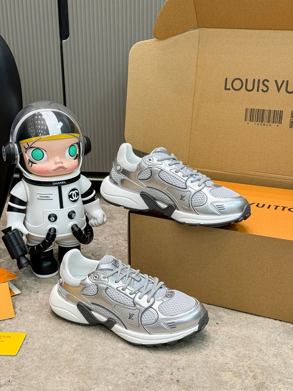 ルイヴィトン靴内部構造